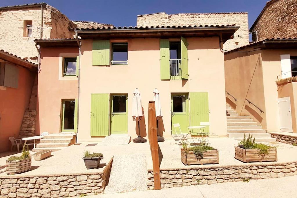 Gite Confortable Village Medieval Sainte-Jalle Baronnies Provencales Екстериор снимка